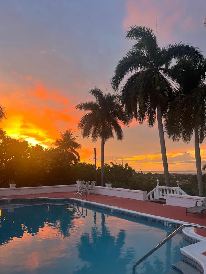 Hotel Peaceful Palms Montego Bay Exterior foto